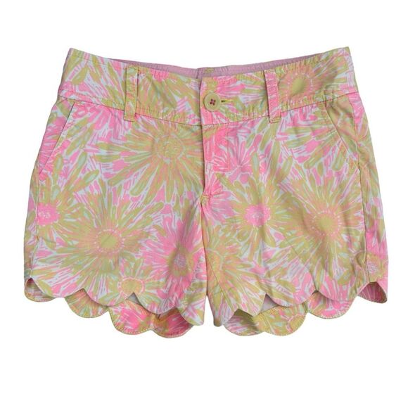 Lilly Pulitzer Scallop Edge Buttercup Shorts Size 00 - Picture 1 of 12